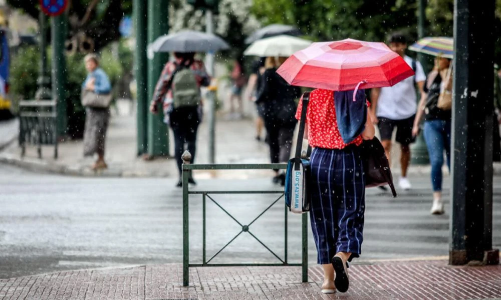 Έκτακτο δελτίο επιδείνωσης καιρού: Χαλάζι και κεραυνοί την Παρασκευή